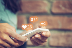 7 Tips for Promoting a Business on Social Media